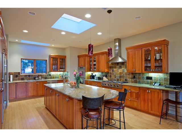 445 Palmitas St, Solana Beach, CA 92075 photo 9