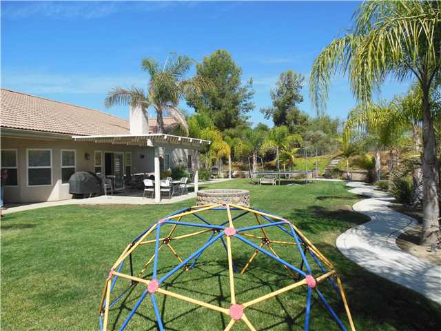 1744 Rabbit Hl, Fallbrook, CA 92028 photo 15