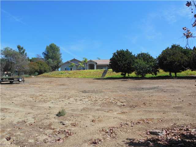 1744 Rabbit Hl, Fallbrook, CA 92028 photo 13