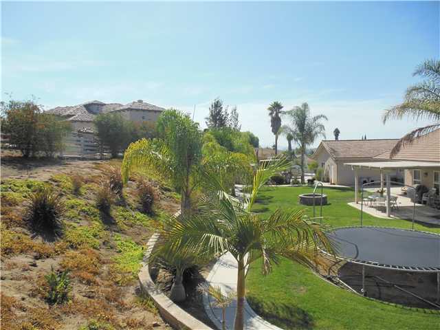1744 Rabbit Hl, Fallbrook, CA 92028 photo 10
