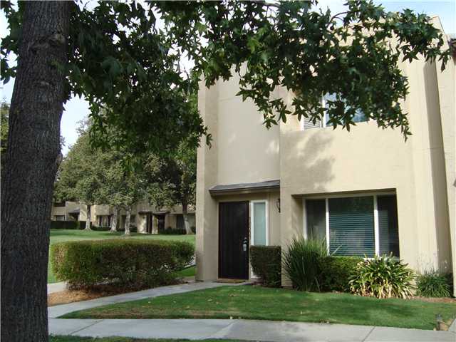 10555 Kerrigan Ct, Santee, CA 92071 photo 2