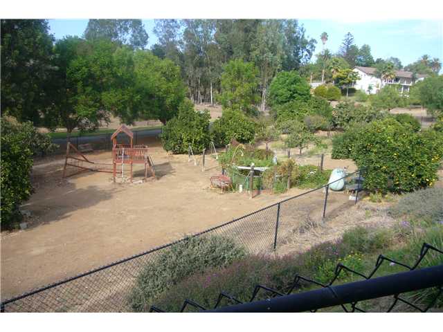 1741 Premier St, Fallbrook, CA 92028 photo 18