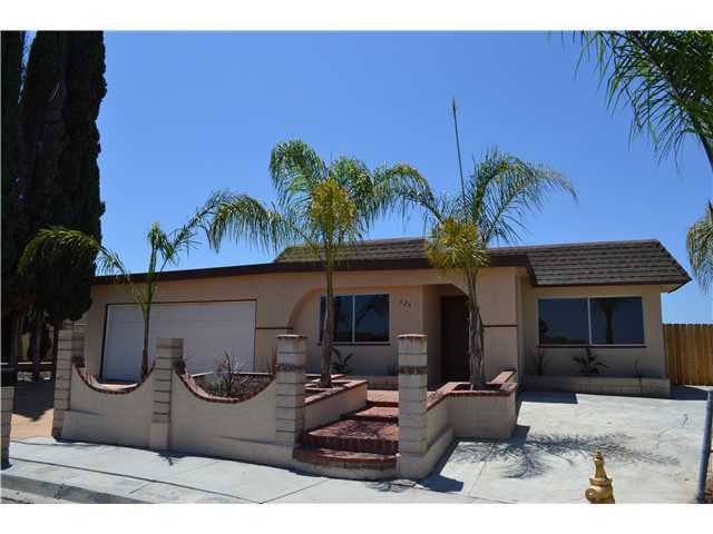 626 Carillo Cir, Oceanside, CA 92057 photo 1