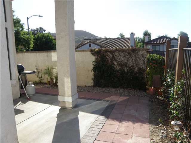 8605 Paseo Ladera Rd, Santee, CA 92071 photo 14