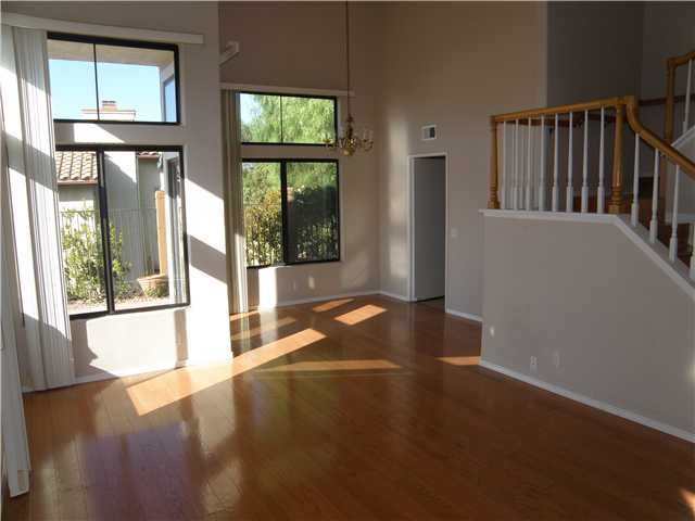 8605 Paseo Ladera Rd, Santee, CA 92071 photo 2