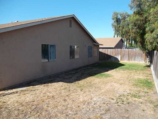 4416 Maple Dr, Oceanside, CA 92056 photo 2