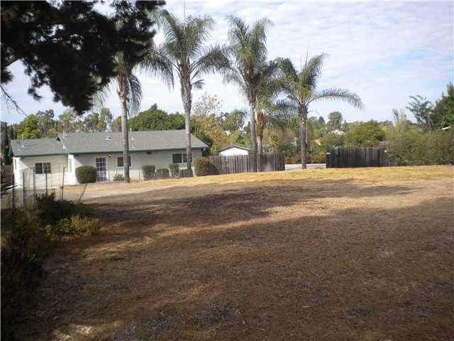 1027 Sunset Dr, Vista, CA 92081 photo 20
