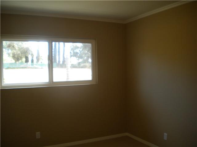 1027 Sunset Dr, Vista, CA 92081 photo 10