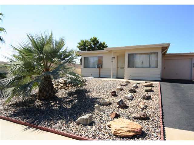 250 Rosebay Dr, Encinitas, CA 92024 photo 2