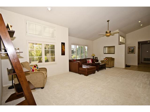 1641 Baltimore Pl, Escondido, CA 92025 photo 13