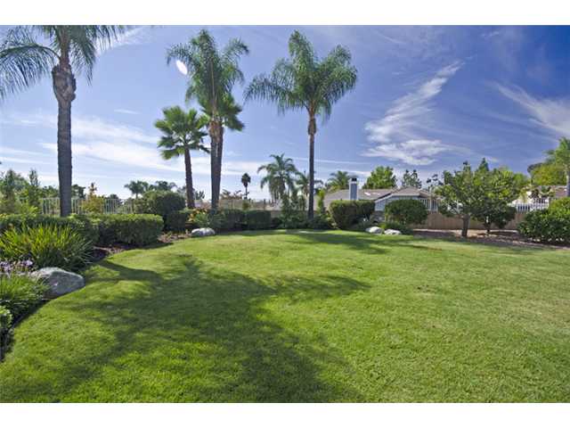 1641 Baltimore Pl, Escondido, CA 92025 photo 7
