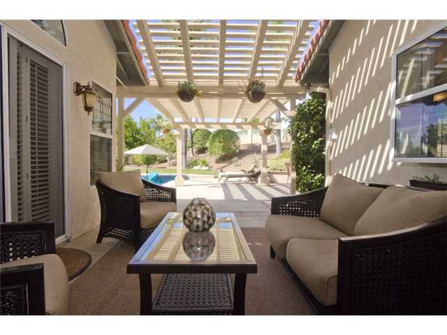 1641 Baltimore Pl, Escondido, CA 92025 photo 9