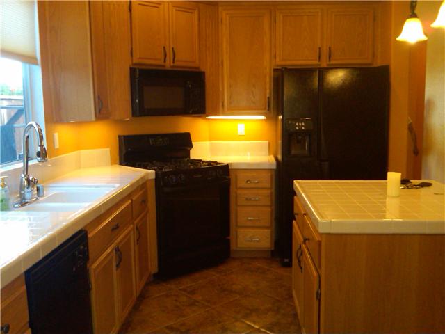 804 Aldea Dr, Oceanside, CA 92057 photo 5