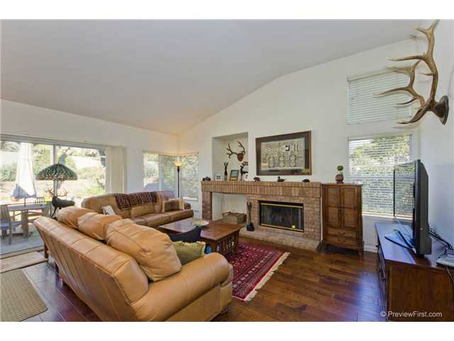 5860 Spur Ave, Oceanside, CA 92057 photo 5