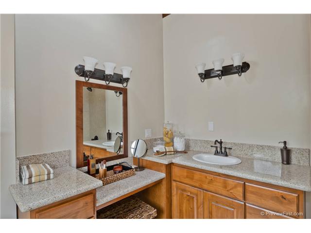 647 Rudd Rd, Vista, CA 92084 photo 25