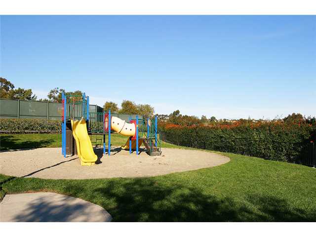 2693 Coventry Rd, Carlsbad, CA 92010 photo 20