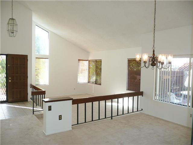1344 Knoll Dr, Oceanside, CA 92054 photo 2