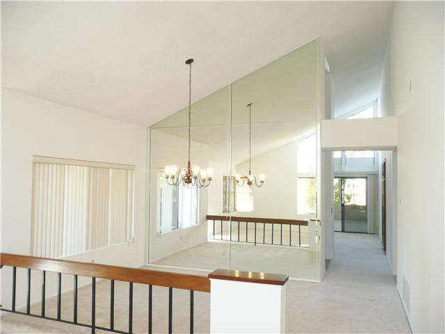 1344 Knoll Dr, Oceanside, CA 92054 photo 3