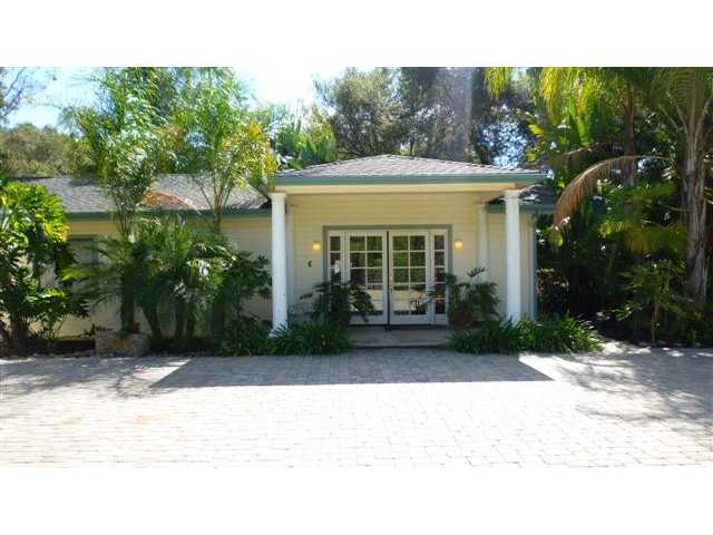 715 Convertible Ln, Fallbrook, CA 92028 photo 1