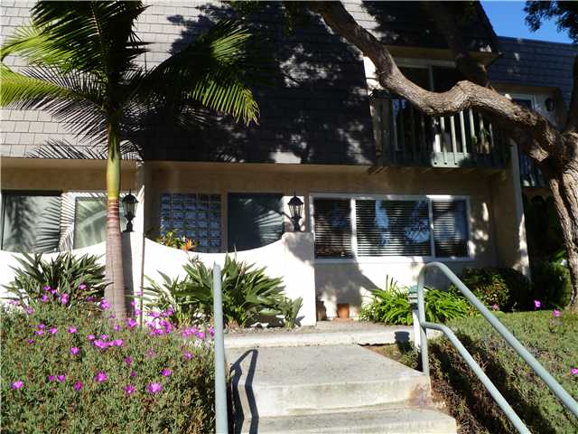 834 Stevens Ave, Solana Beach, CA 92075 photo 1