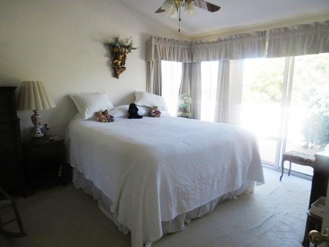 3310 Hollowtree Dr, Oceanside, CA 92058 photo 9
