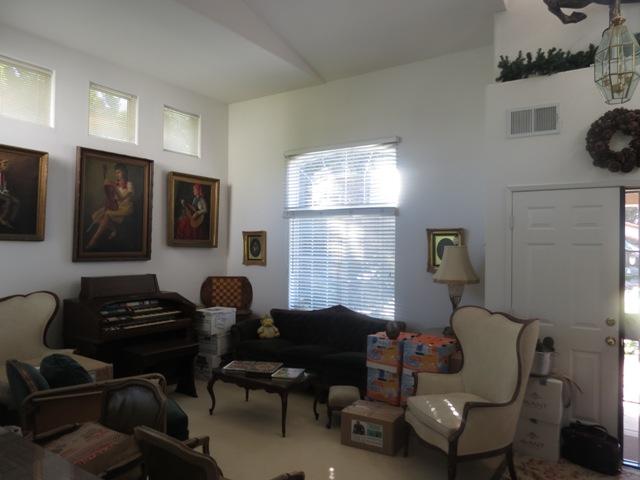 3310 Hollowtree Dr, Oceanside, CA 92058 photo 4