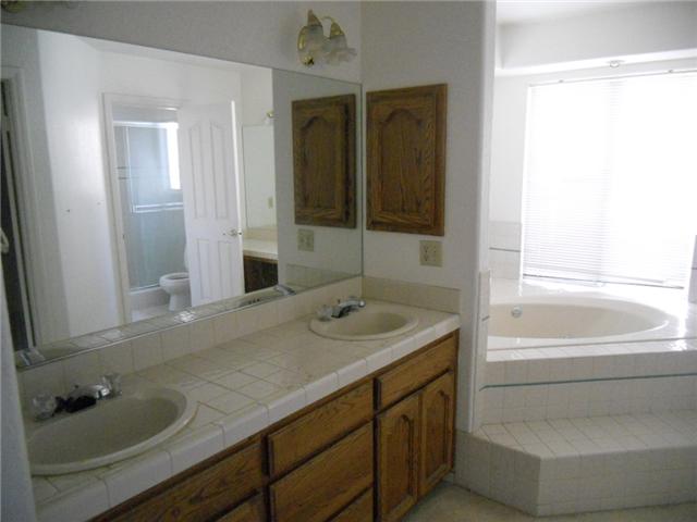 23445 Everett Pl, Ramona, CA 92065 photo 8