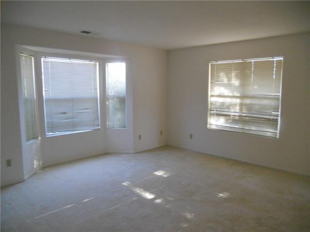 23445 Everett Pl, Ramona, CA 92065 photo 4
