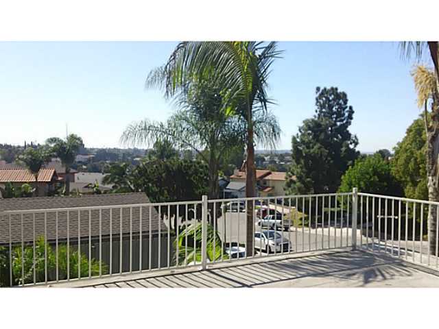 7533 Clear Sky Rd, San Diego, CA 92120 photo 2
