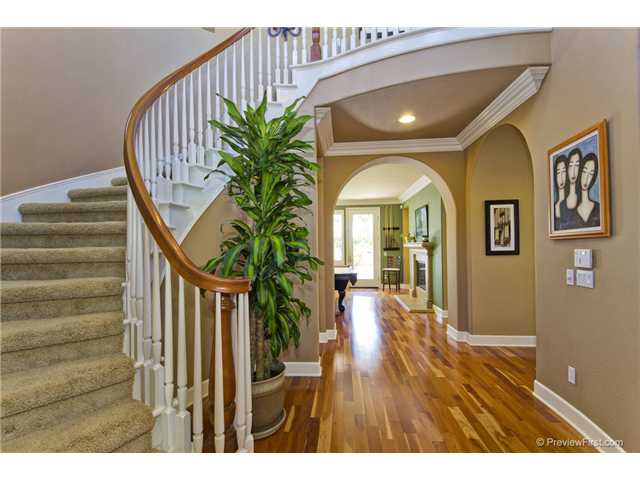 7361 Corte Tomillo, Carlsbad, CA 92009 photo 4