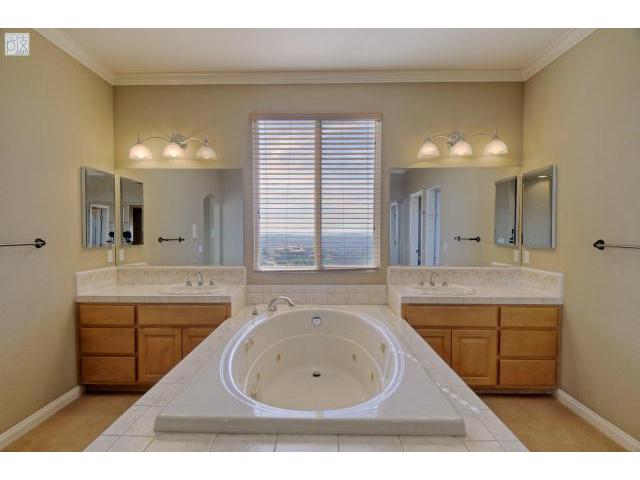 15651 Blue Crystal Trl, Poway, CA 92064 photo 10