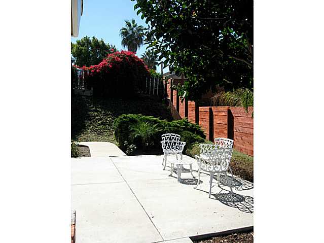 1201 Anza Ave, Vista, CA 92084 photo 4