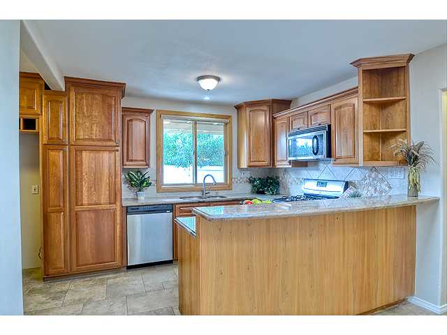 918 7th St, Imperial Beach, CA 91932 photo 4