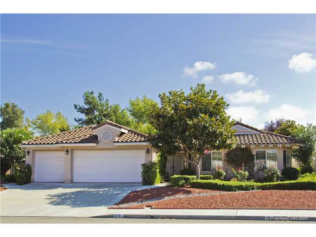 39 Trinity St, Oceanside, CA 92057 photo 1