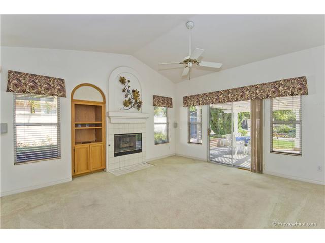 39 Trinity St, Oceanside, CA 92057 photo 8