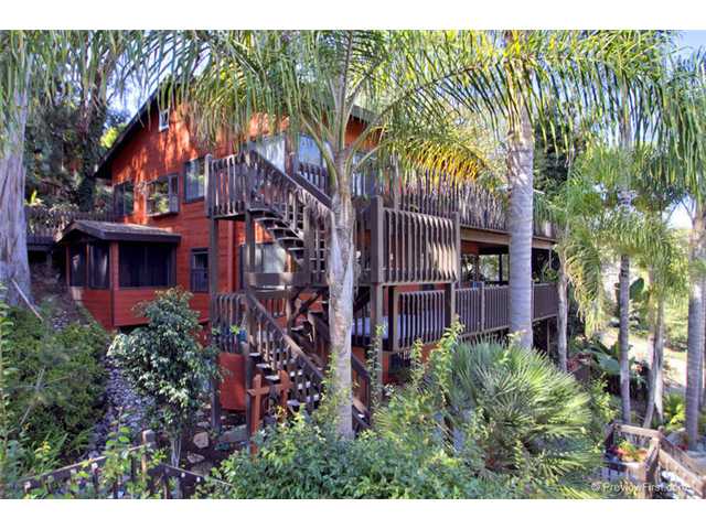 1247 Saxony Rd, Encinitas, CA 92024 photo 1
