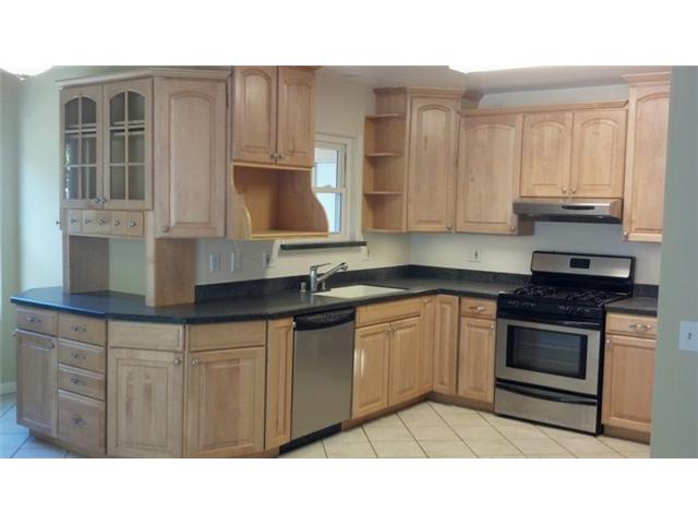 653 Parker St, Oceanside, CA 92057 photo 2