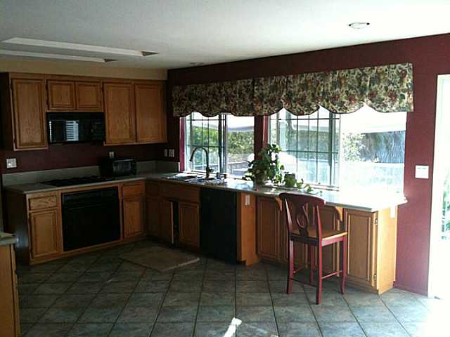 1166 Adele Ln, San Marcos, CA 92078 photo 4