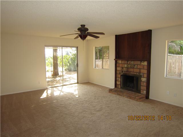1333 June St, Fallbrook, CA 92028 photo 2