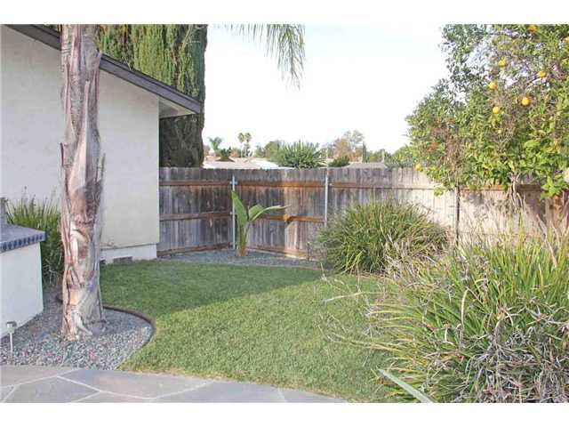 8455 Carlton Oaks Dr, Santee, CA 92071 photo 20