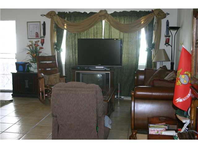 1622 Enfield St, Spring Valley, CA 91977 photo 5