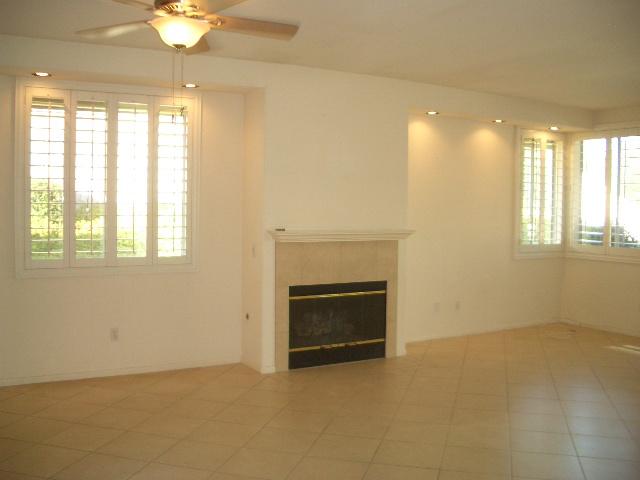 3258 Via Ribera, Escondido, CA 92029 photo 4