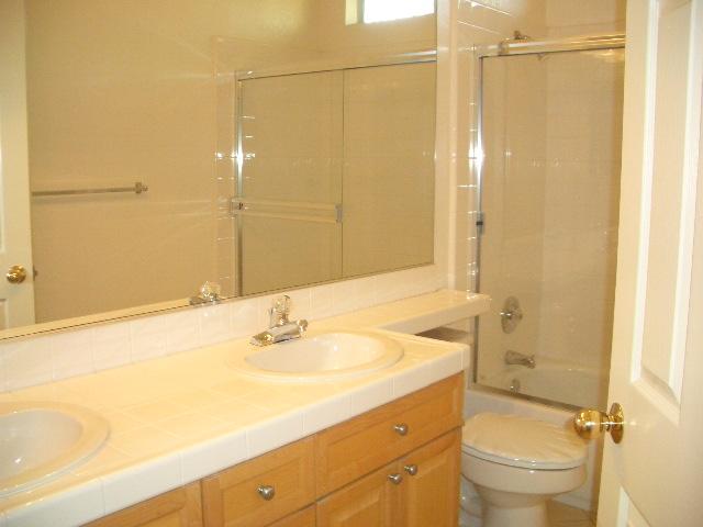 3258 Via Ribera, Escondido, CA 92029 photo 10