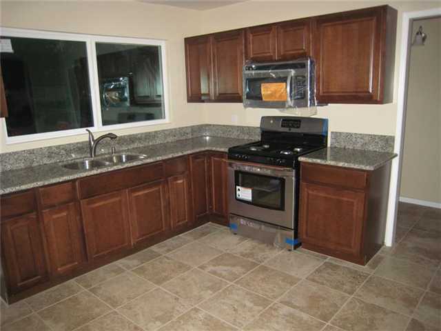 9707 Abbeyfield Rd, Santee, CA 92071 photo 2