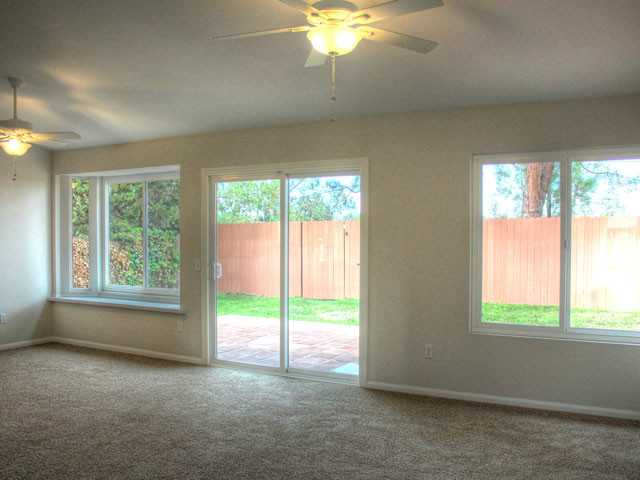 4692 Lofty Grove Dr, Oceanside, CA 92056 photo 3