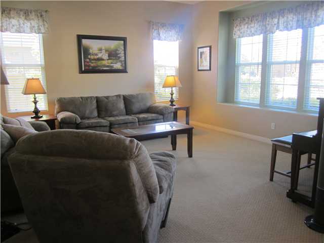 640 Braemar Ter, Fallbrook, CA 92028 photo 10