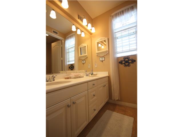 6957 Waters End Dr, Carlsbad, CA 92011 photo 16
