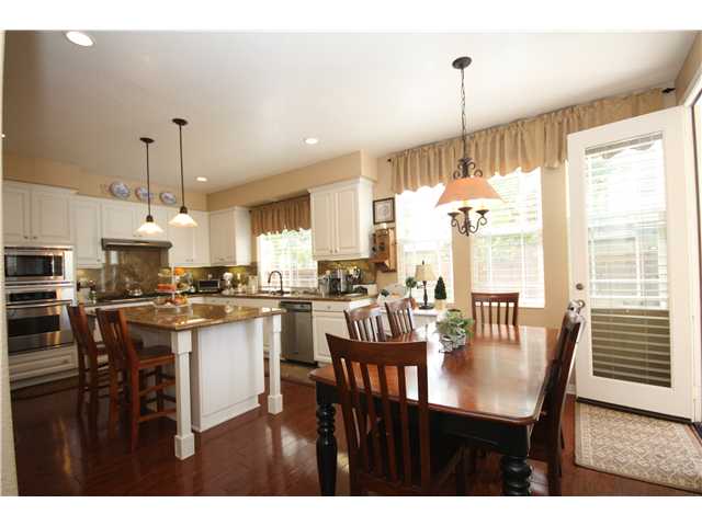 6957 Waters End Dr, Carlsbad, CA 92011 photo 9