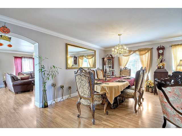 290 Spring Canyon Way, Oceanside, CA 92057 photo 3