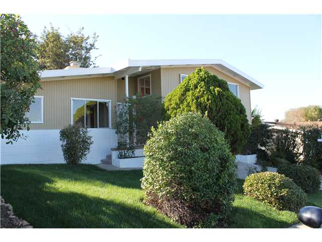 4076 Yale Ave, La Mesa, CA 91941 photo 2